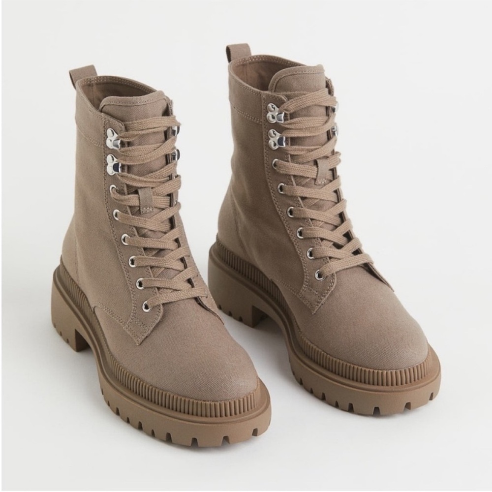 H&M Canvas Boots Dark Beige 9.5